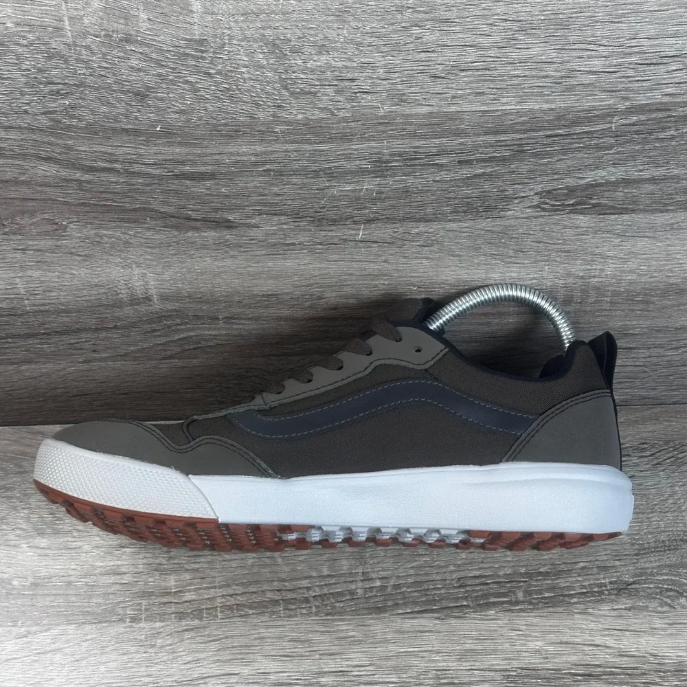 Vans range exp